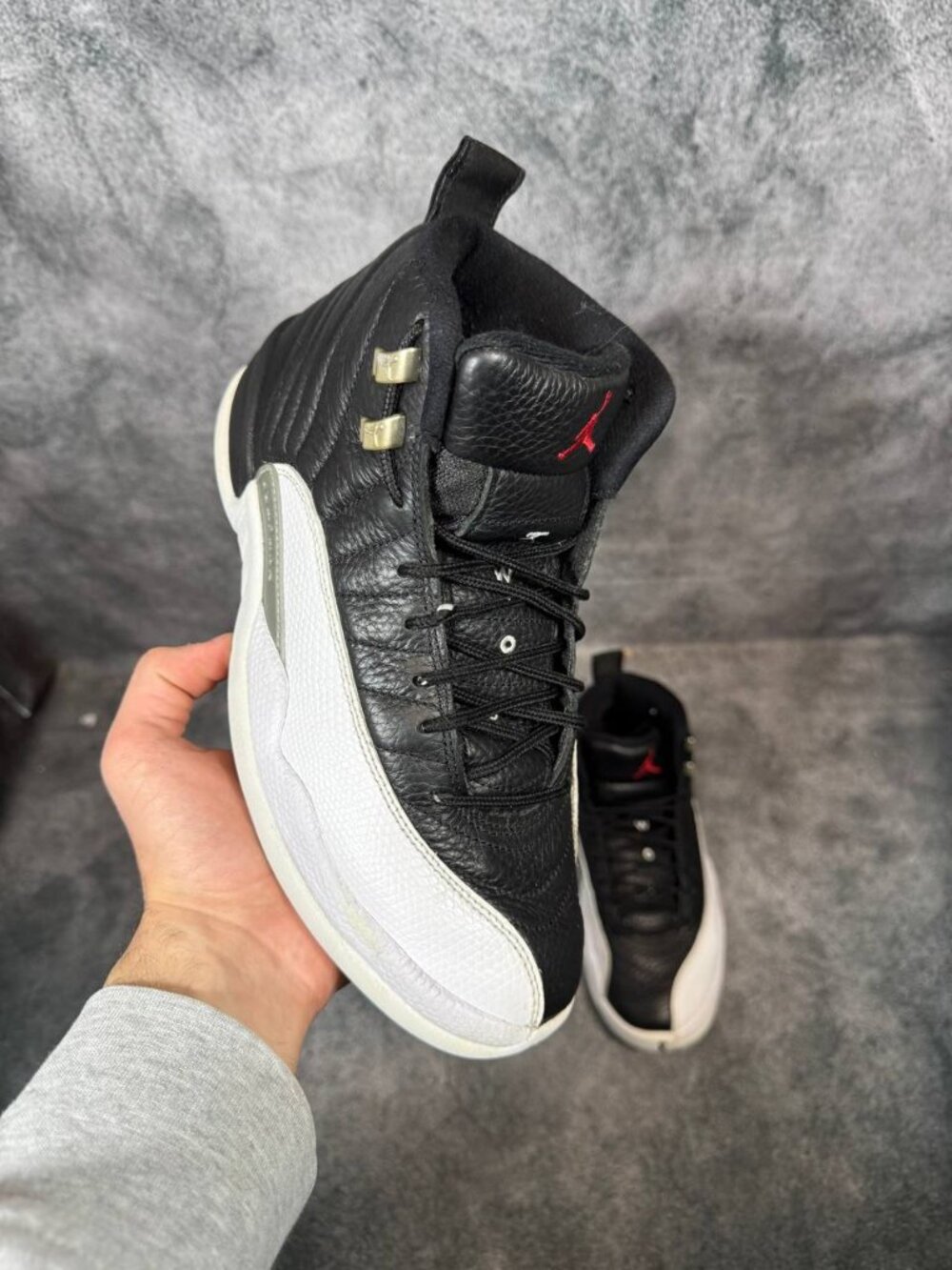 Size 8 | Jordan 12 Playoff No Box | Pre-Owned